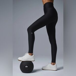 ALO 7/8 Airlift Leggings, Black S